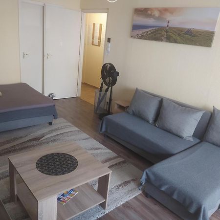 Krenusz Vendeghaz. Apartment Kaposvar Luaran gambar