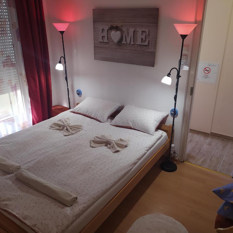 Krenusz Vendeghaz. Apartment Kaposvar Luaran gambar